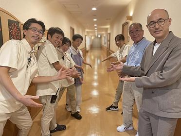 メディカルホームボンセジュール茨木万博公園 介護スタッフ パート・アルバイト/日勤帯