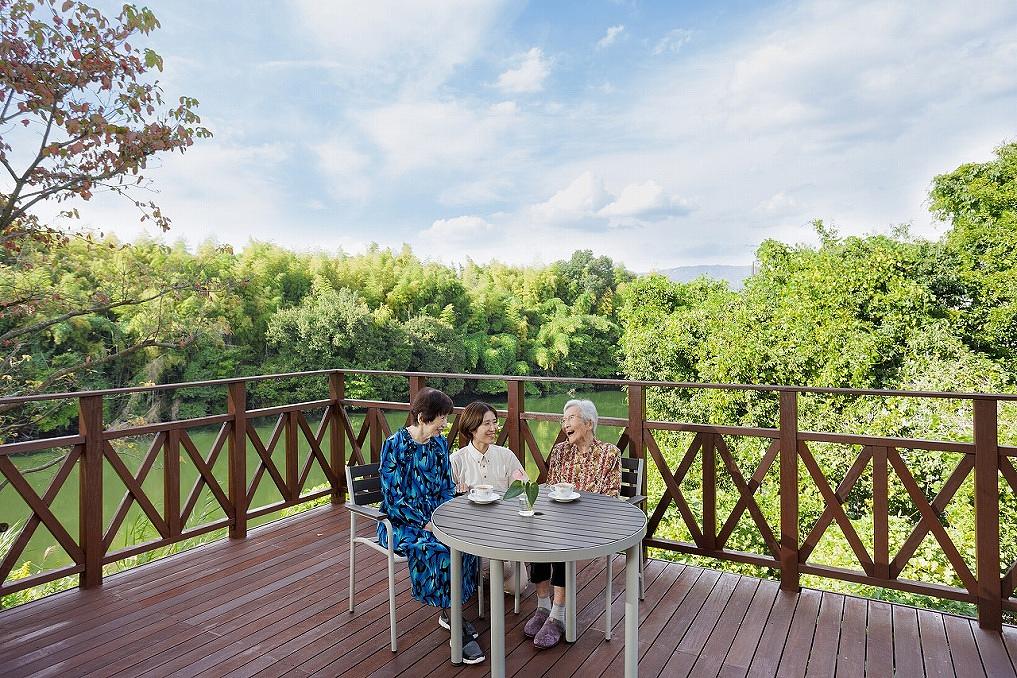 たくさんの仲間と高めあえる職場です