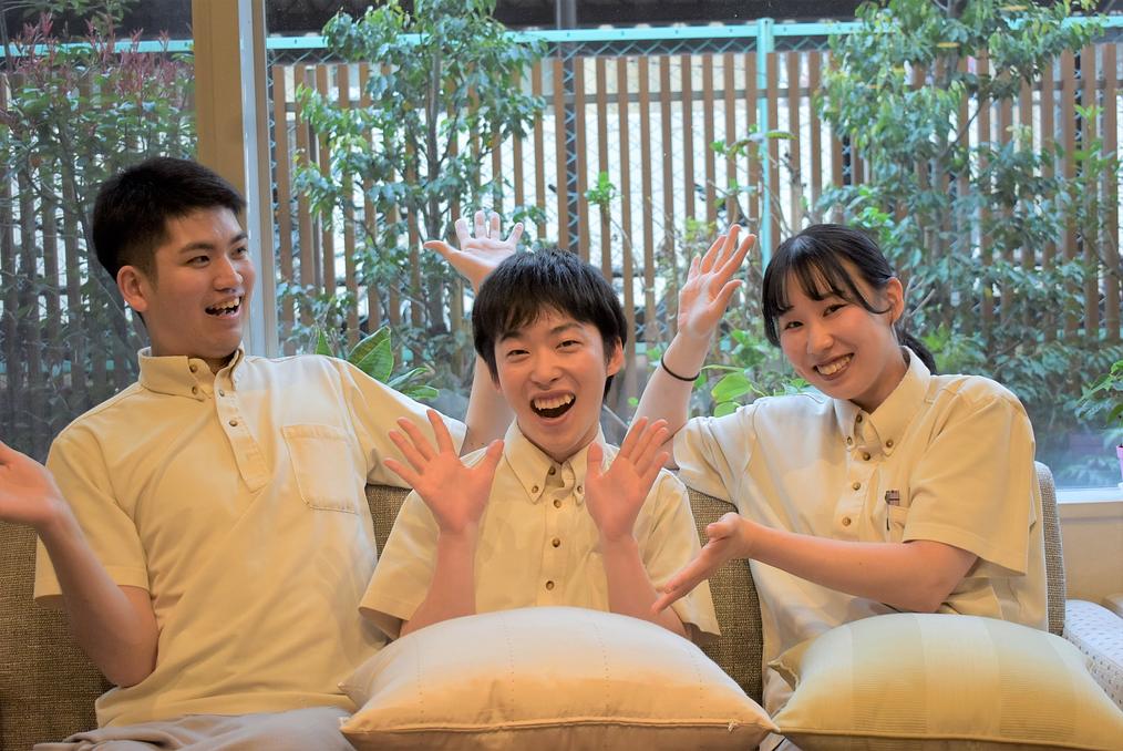 明るく気さくな先輩ばかり！一緒にホームを盛り上げましょう★