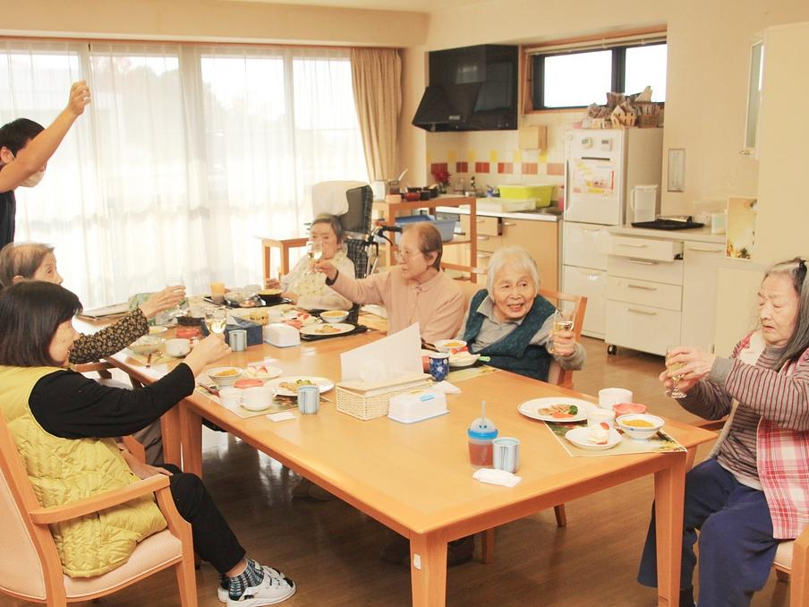 グループケアを実践する「リビング」。それぞれの雰囲気を大切にしています。