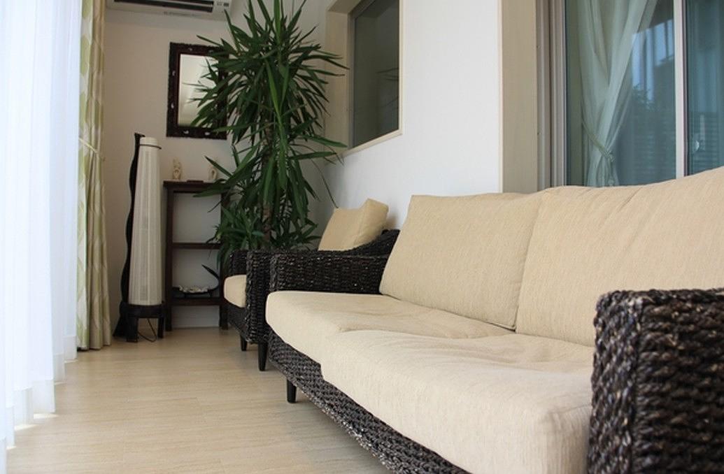 ご入居者様の癒しの空間、サンルームです。心地よいひと時を過ごしていただいております。