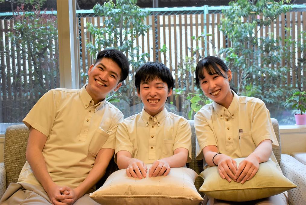  オープニングメンバーとして、当社で経験を積んだ先輩スタッフがいます。困った時はなんでも相談してください♪